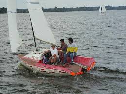 kleine zeilboot voor volwassenen